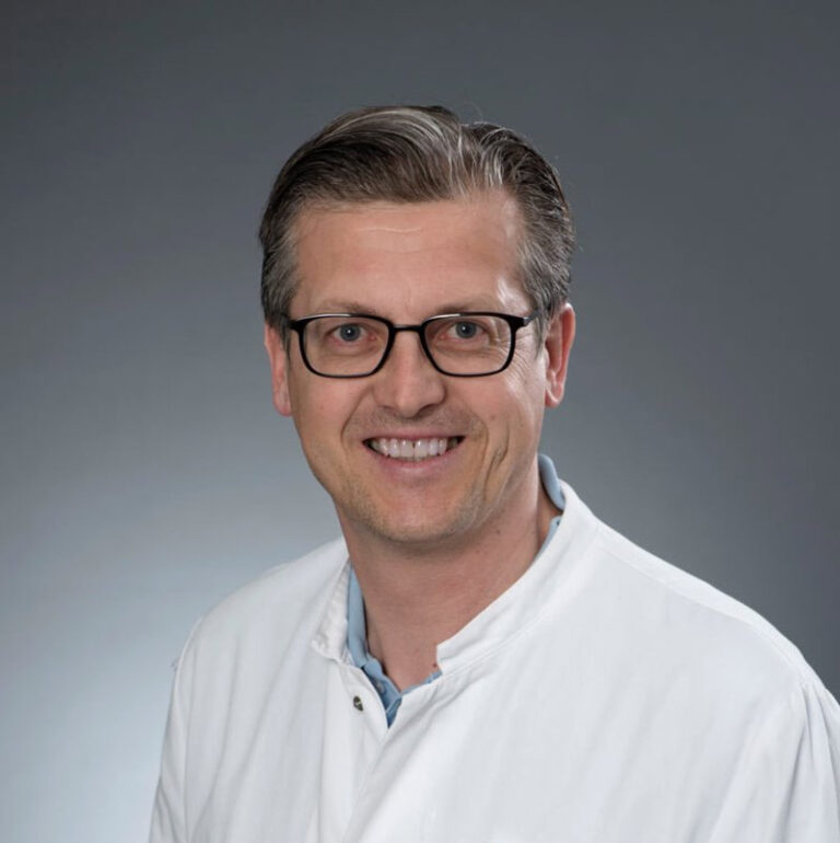 Dr. Stephan Maurer - Chirurgie Und Orthopädie Am Germania Campus Dr. Stephan Naujoks – Dr. Naujoks Orthopädie und Unfallchirugie